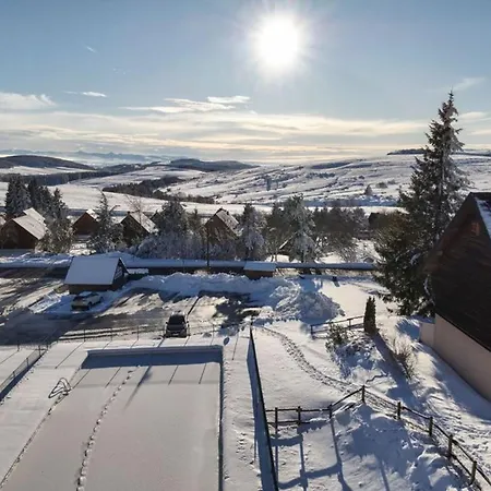 Duplex Familial Spacieux En Pleine Nature - Fr-1-814-60 Apartamento Super Besse